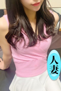 愛原ゆりか